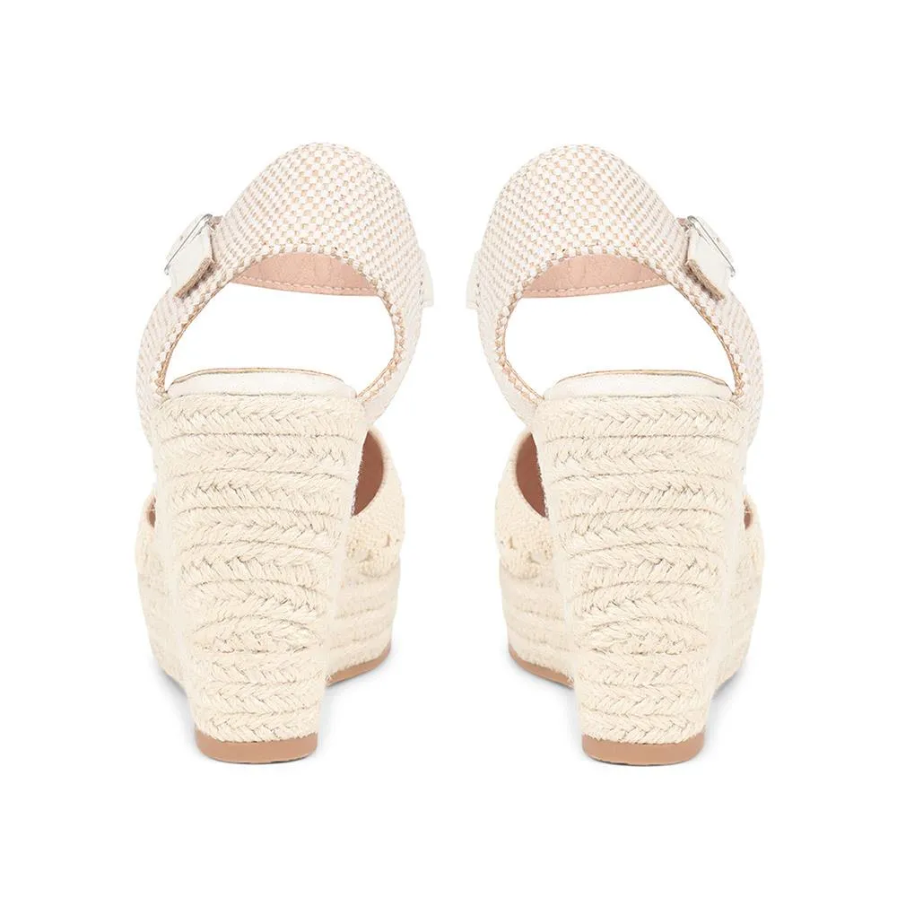 Espadrille Wedge Sandals - XTI37510 / 323 880